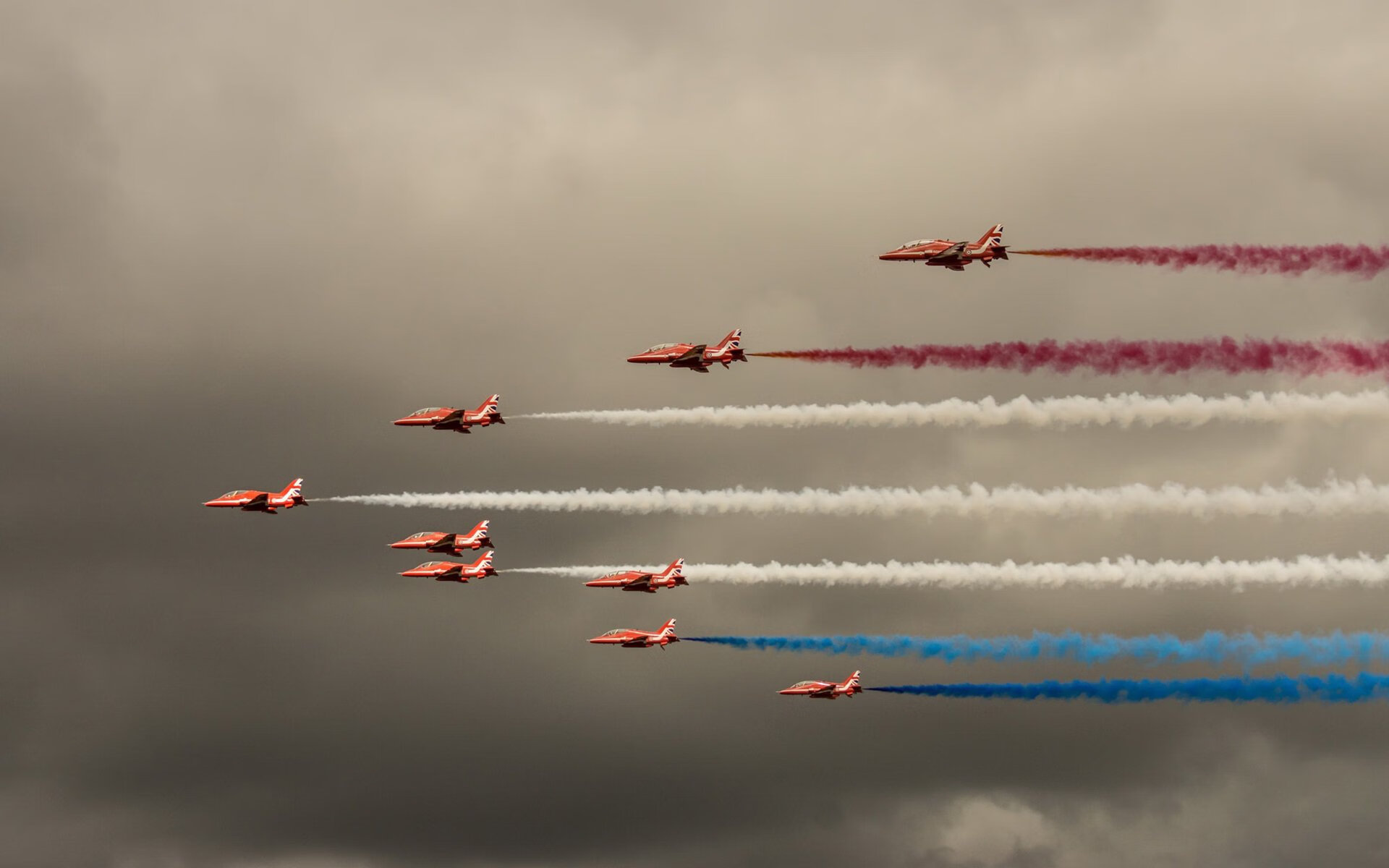 随机雄鹿力克公牛，系列赛焦点战中字母哥末节爆发，雄鹿战胜字母哥